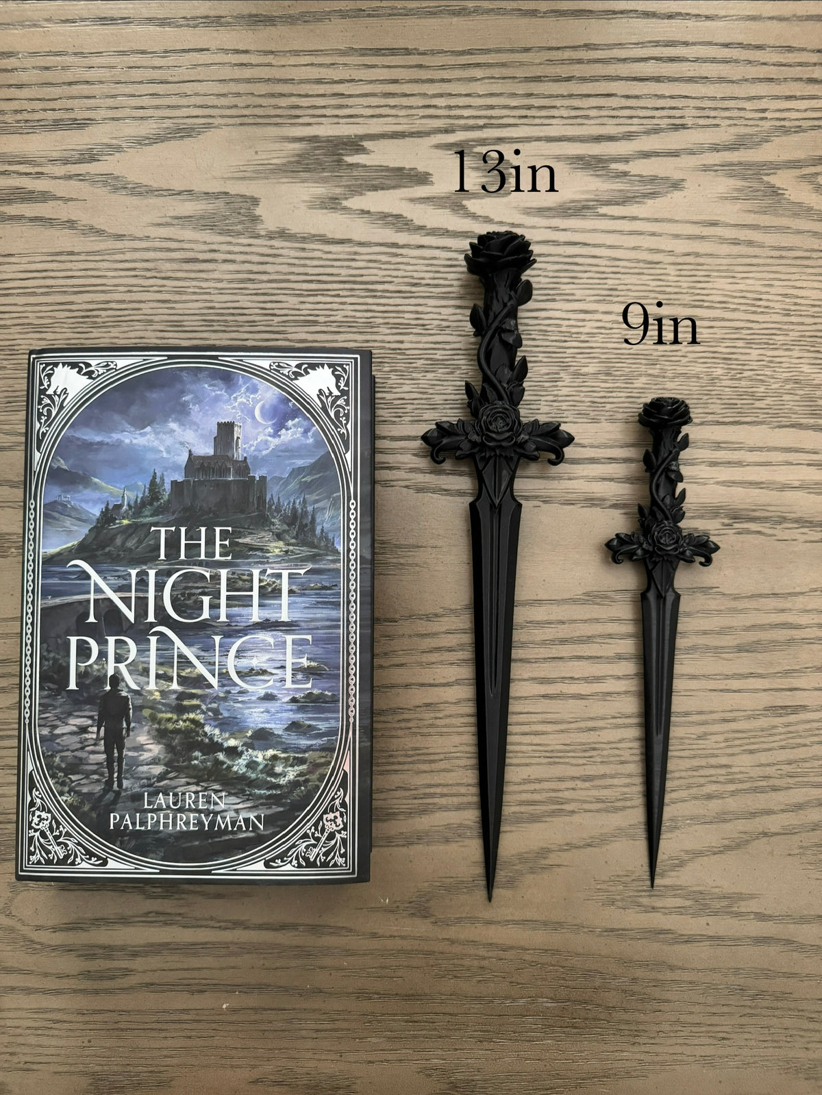 Rose Court Dagger - Onyx Black