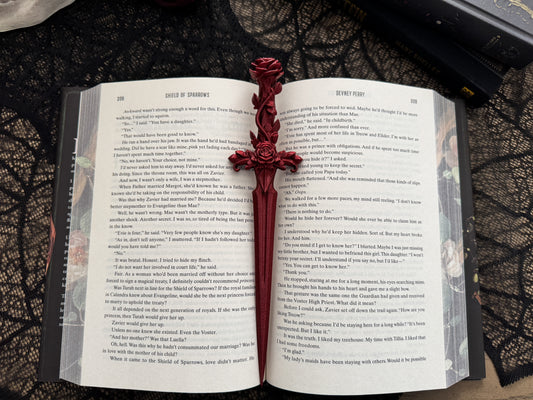 Red Rose Court Dagger - Limited Halloween Color