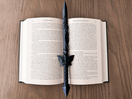 Enchanted Fae Dagger - Burnt Titanium