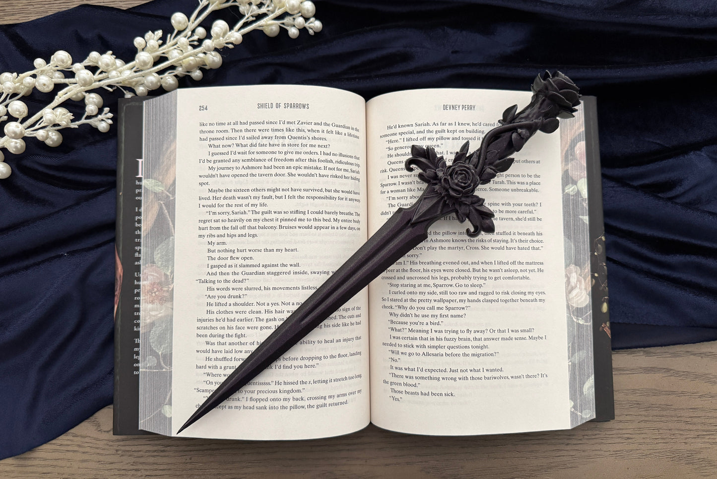 Rose Court Dagger - RED TITANIUM